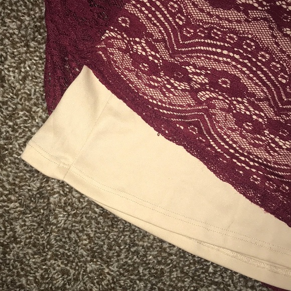 Maroon 2-layered lace dress - Picture 2 of 5